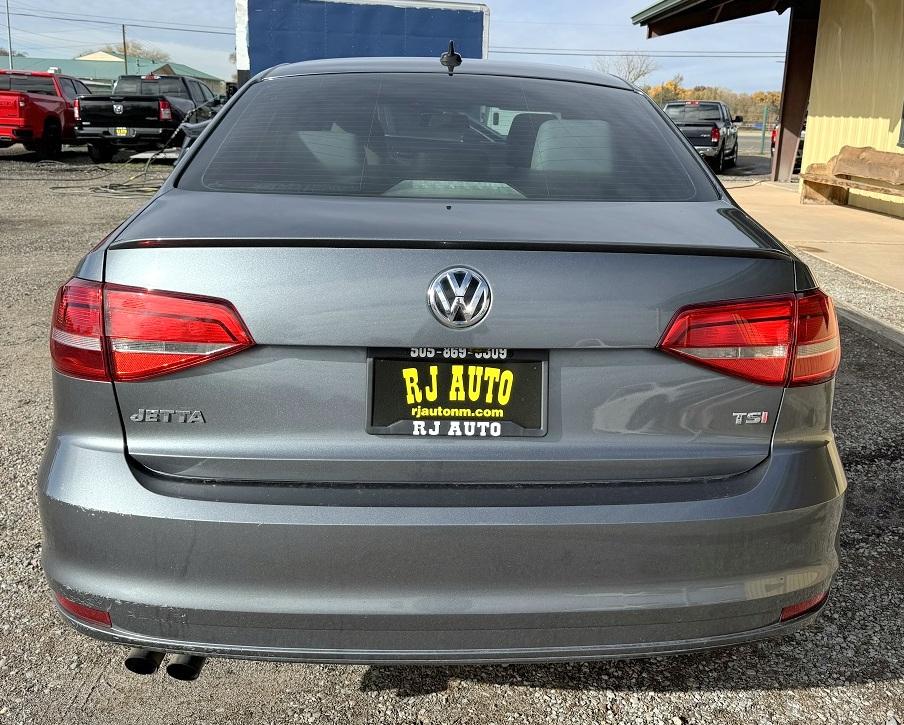 Volkswagen Jetta Sedan  2015