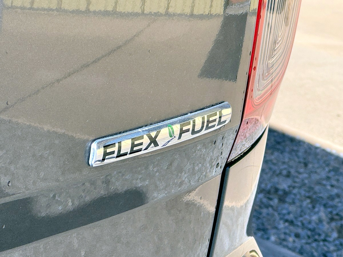 Ford Explorer XLT 4D SUV FWD 2014