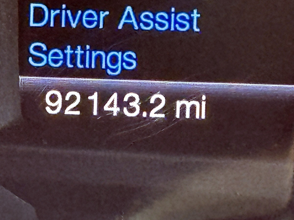 Ford Explorer XLT 4D SUV FWD 2014