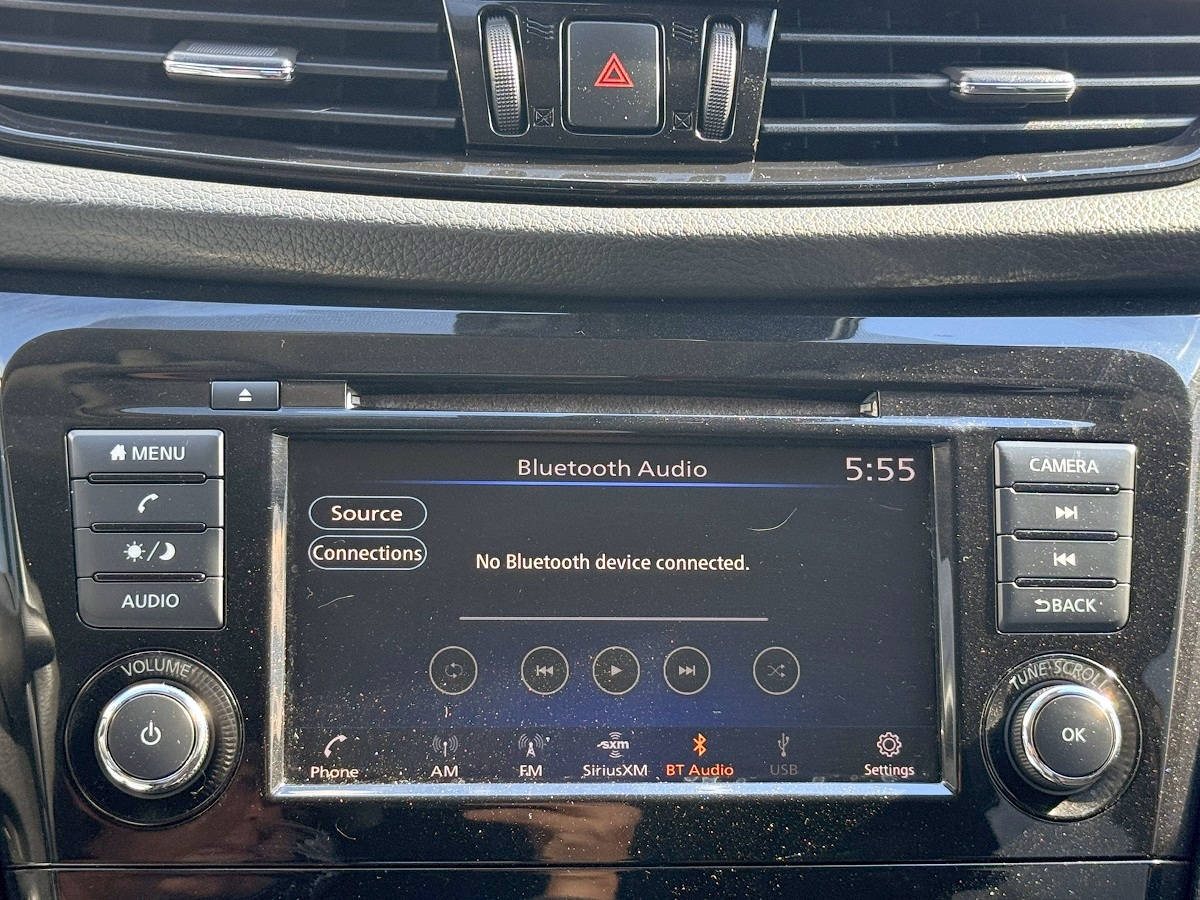 Nissan Rogue Sport  2021