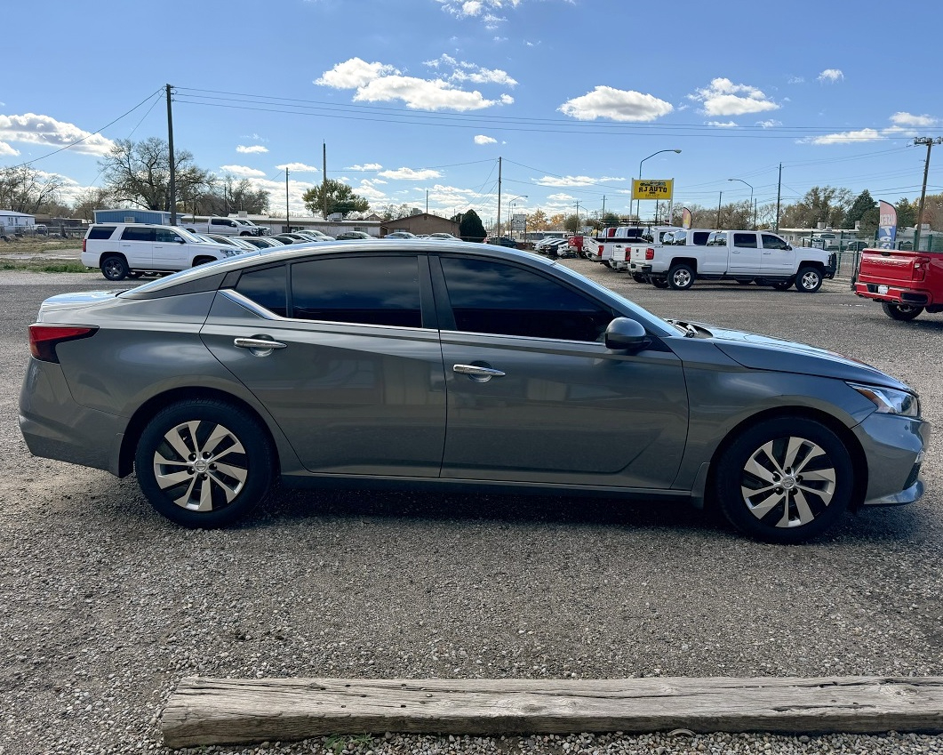 Nissan Altima S FWD 2020