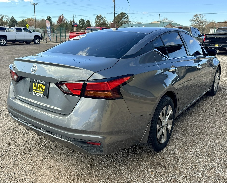 Nissan Altima S FWD 2020