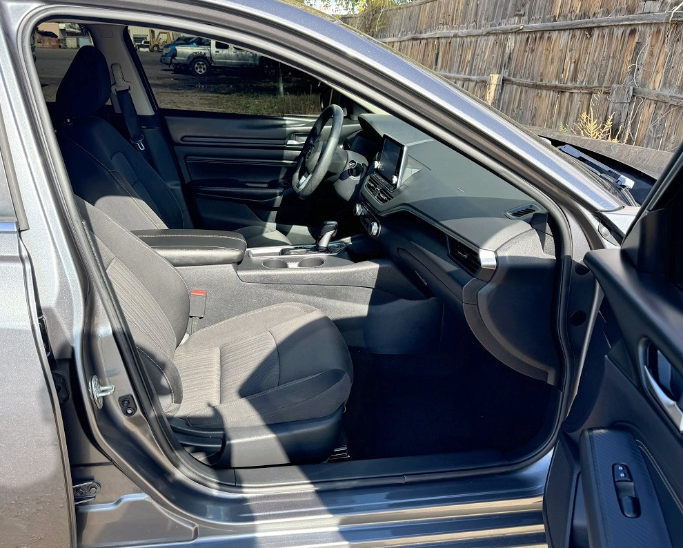 Nissan Altima S FWD 2020