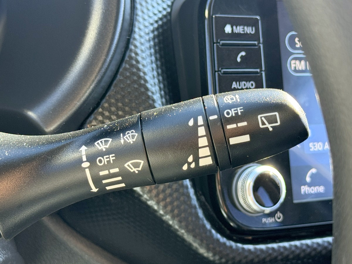 Nissan Kicks SV FWD 2021