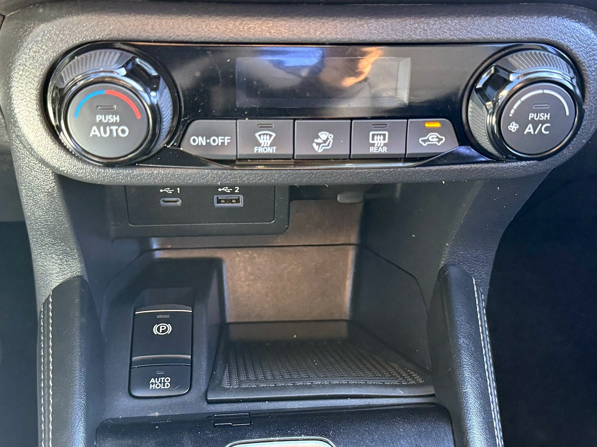 Nissan Kicks SV FWD 2021