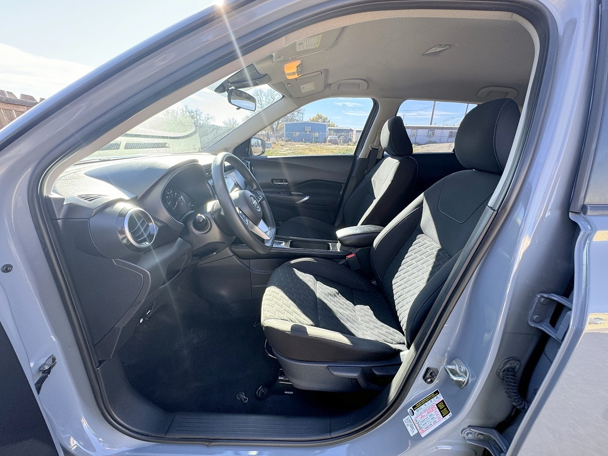 Nissan Kicks SV FWD 2021