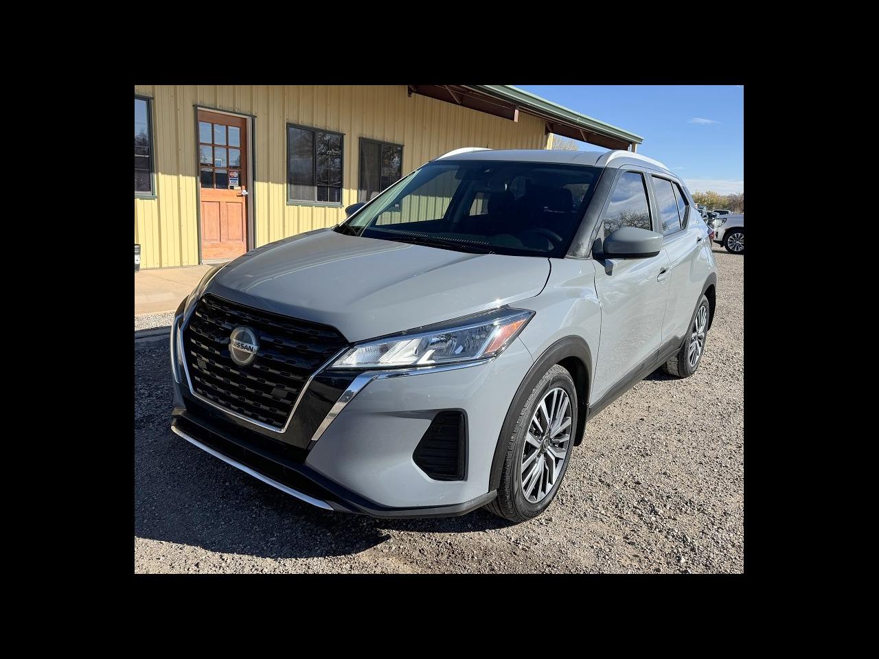 2021 Nissan Kicks SV FWD