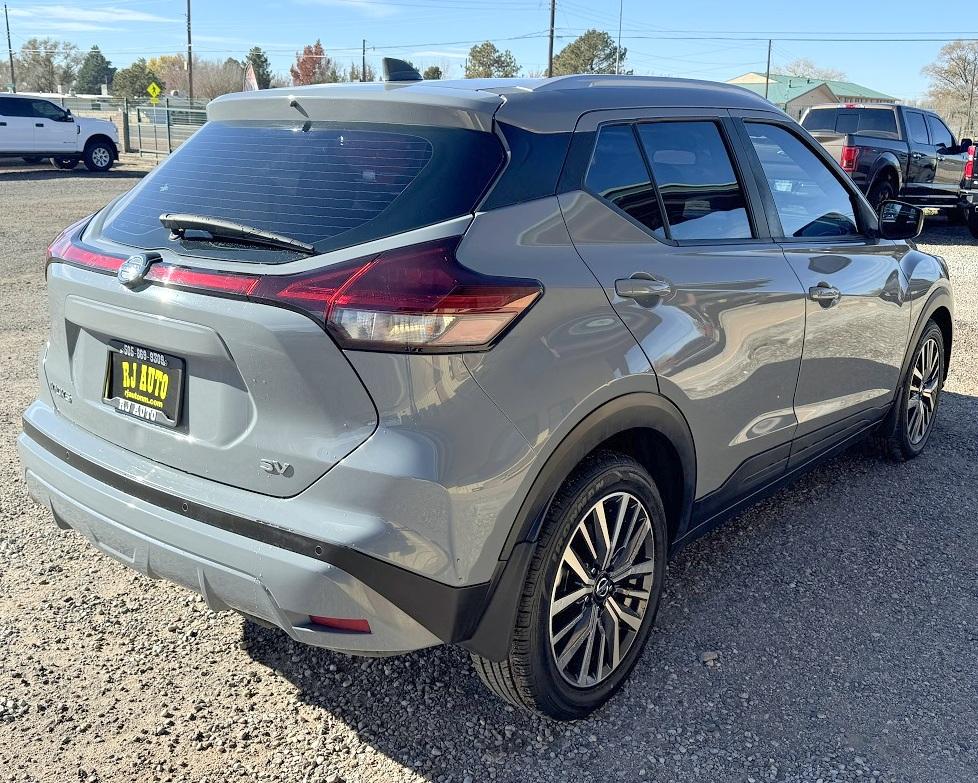 Nissan Kicks SV FWD 2021