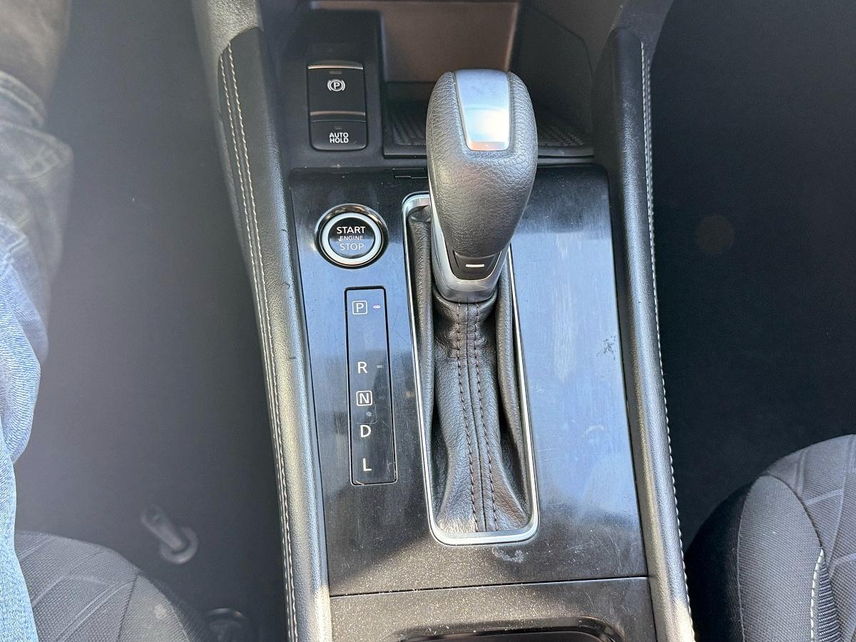 Nissan Kicks SV FWD 2021