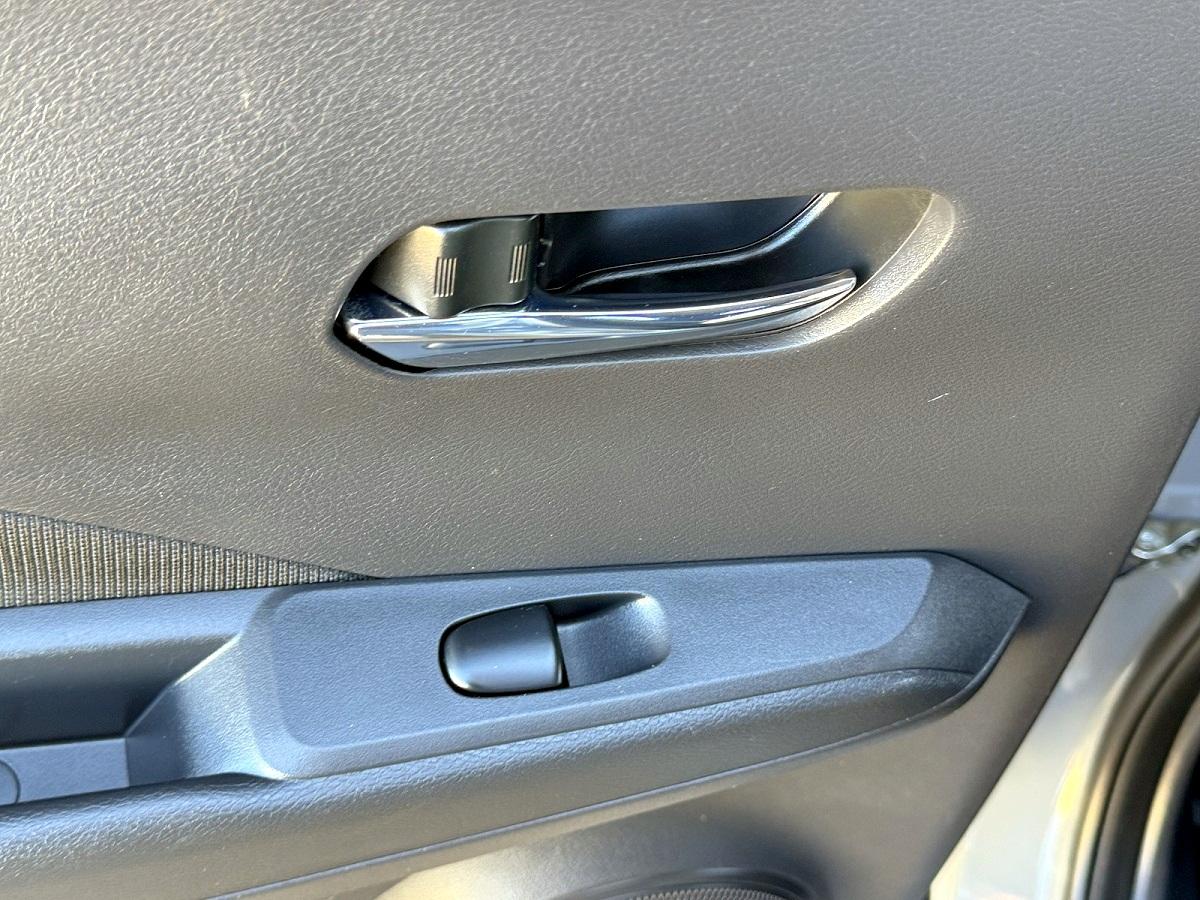 Nissan Kicks SV FWD 2021