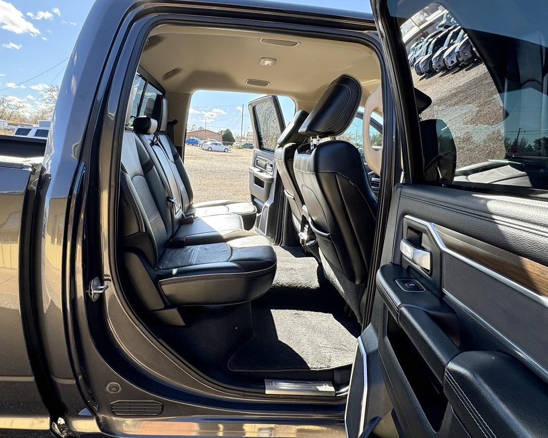 RAM 2500 Laramie Crew Cab 4WD 2022