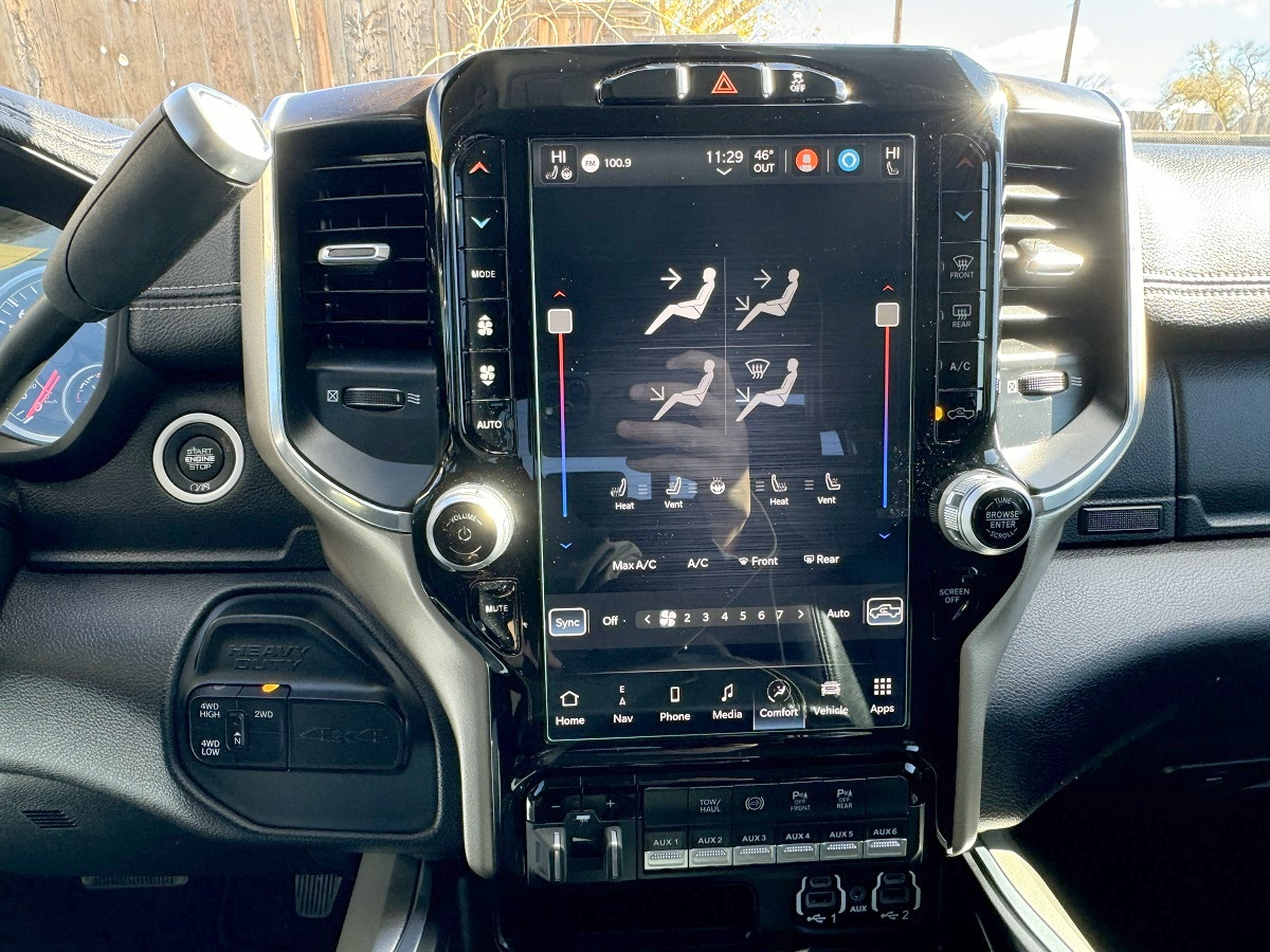 RAM 2500 Laramie Crew Cab 4WD 2022