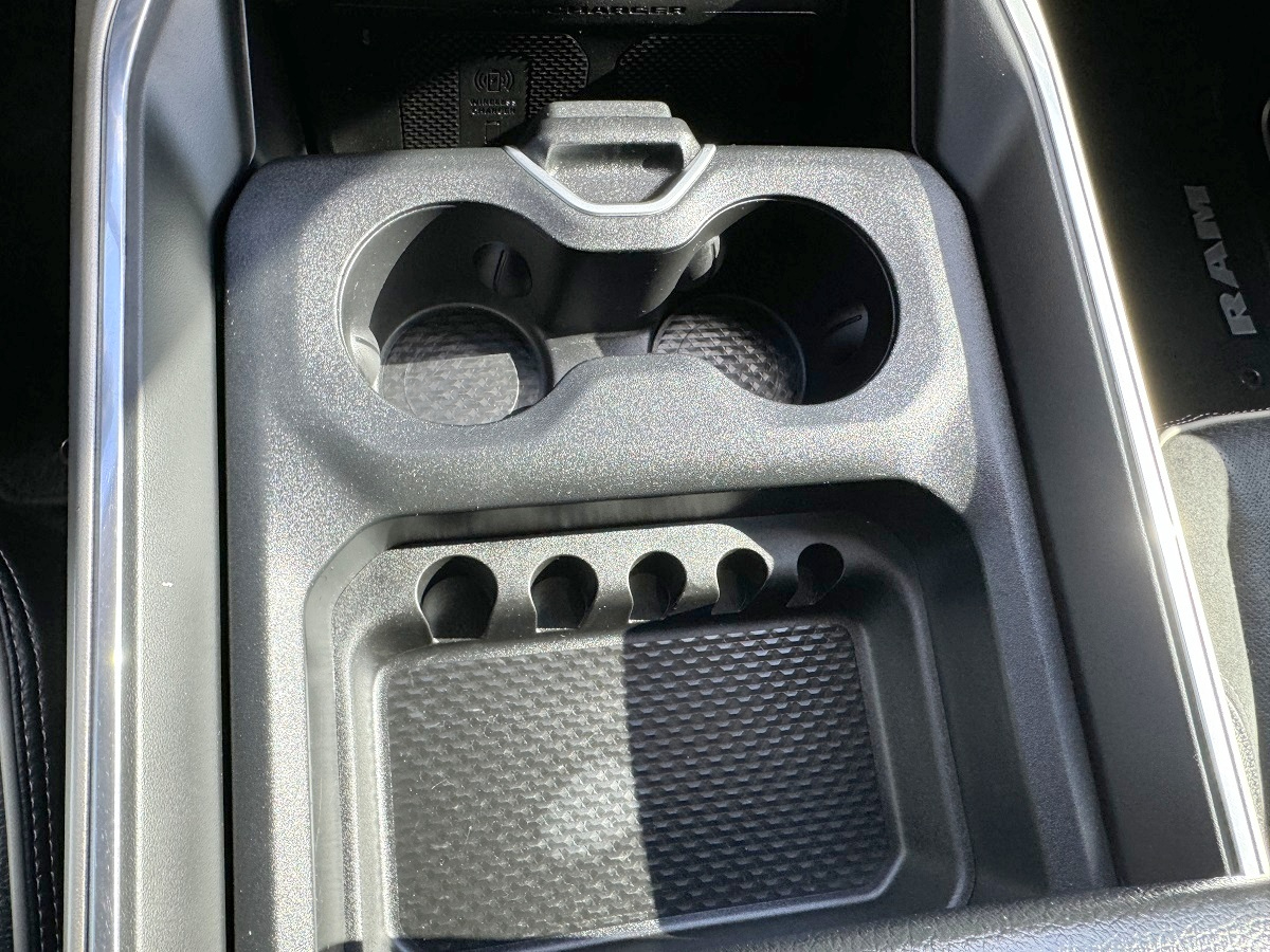 RAM 2500 Laramie Crew Cab 4WD 2022