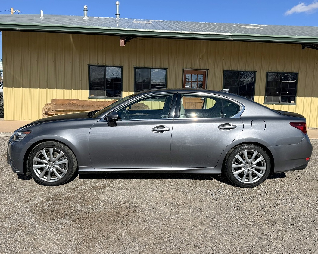 Lexus GS 350 4dr Sdn RWD 2015