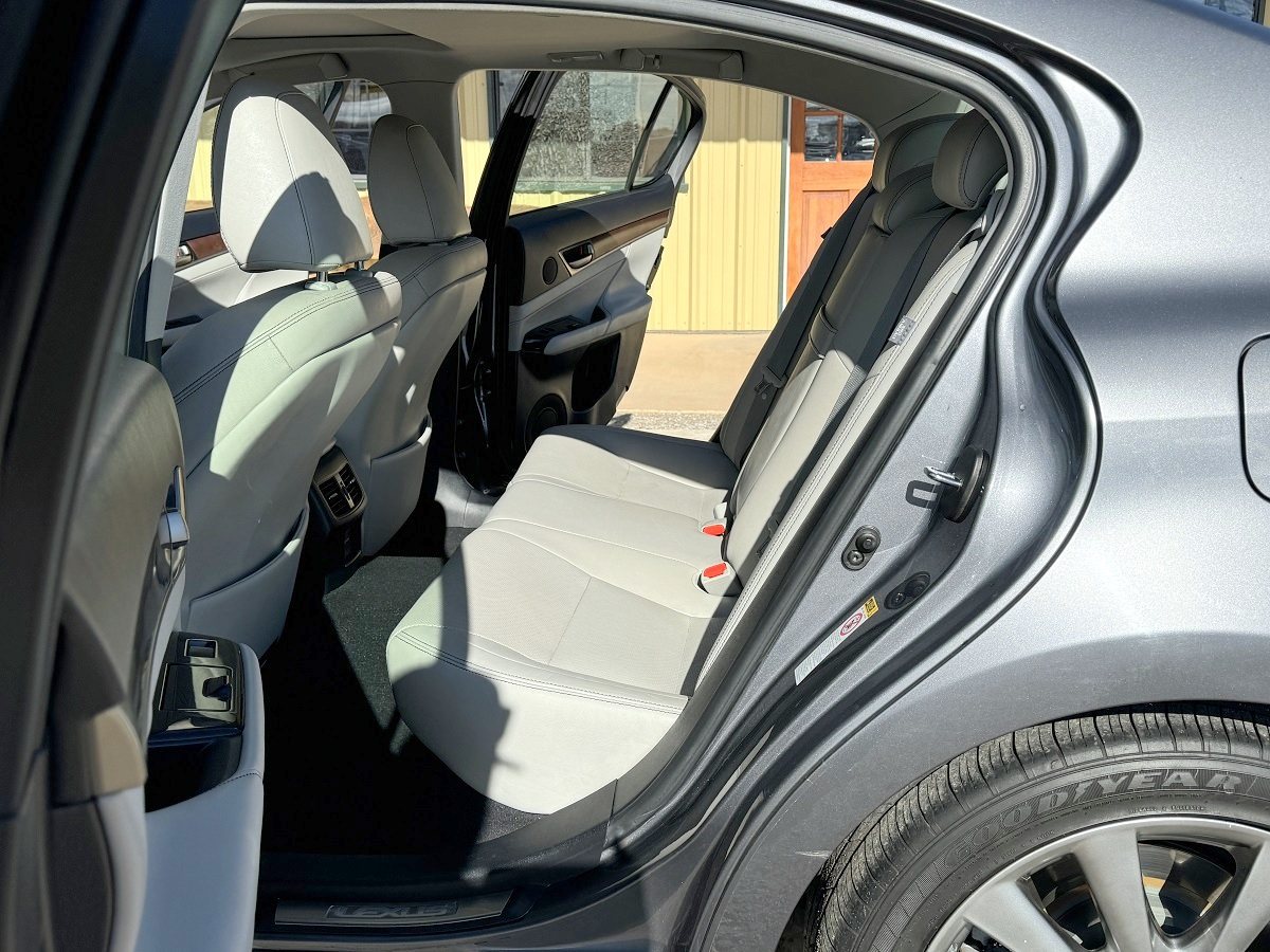 Lexus GS 350 4dr Sdn RWD 2015