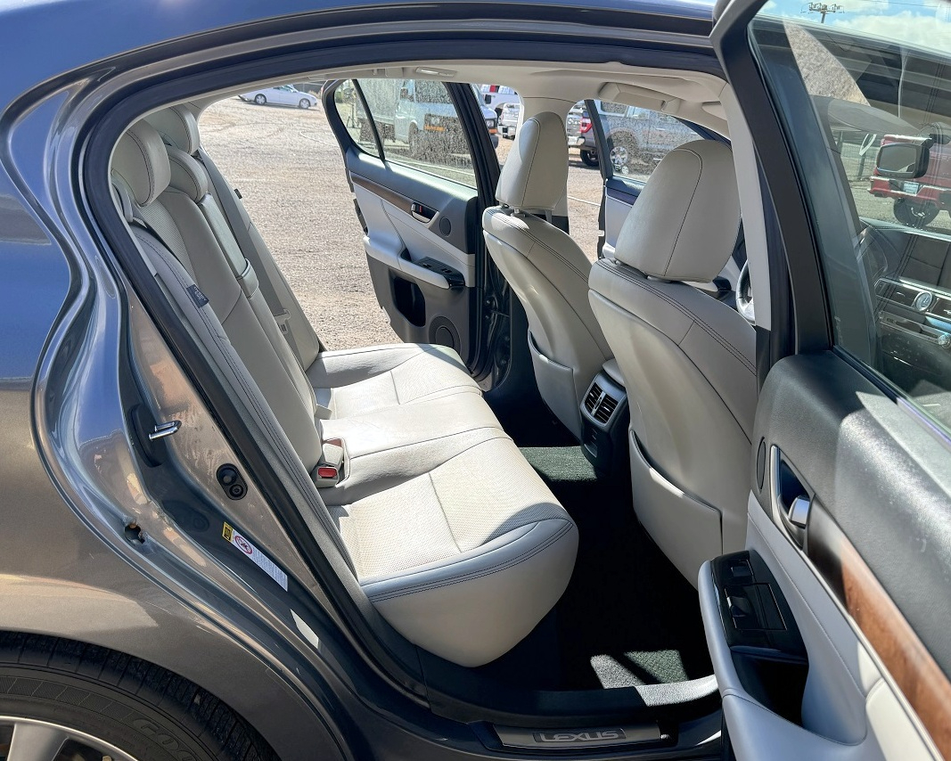 Lexus GS 350 4dr Sdn RWD 2015