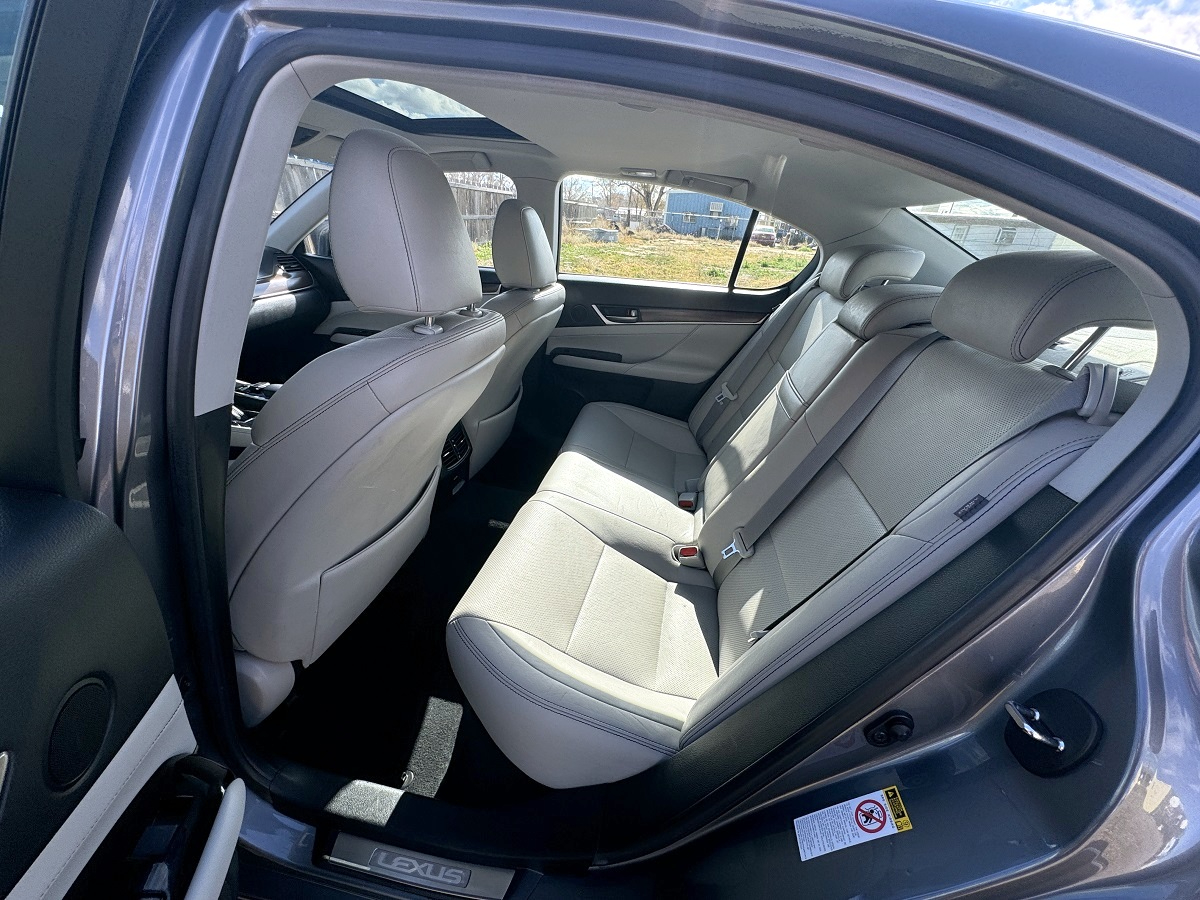 Lexus GS 350 4dr Sdn RWD 2015