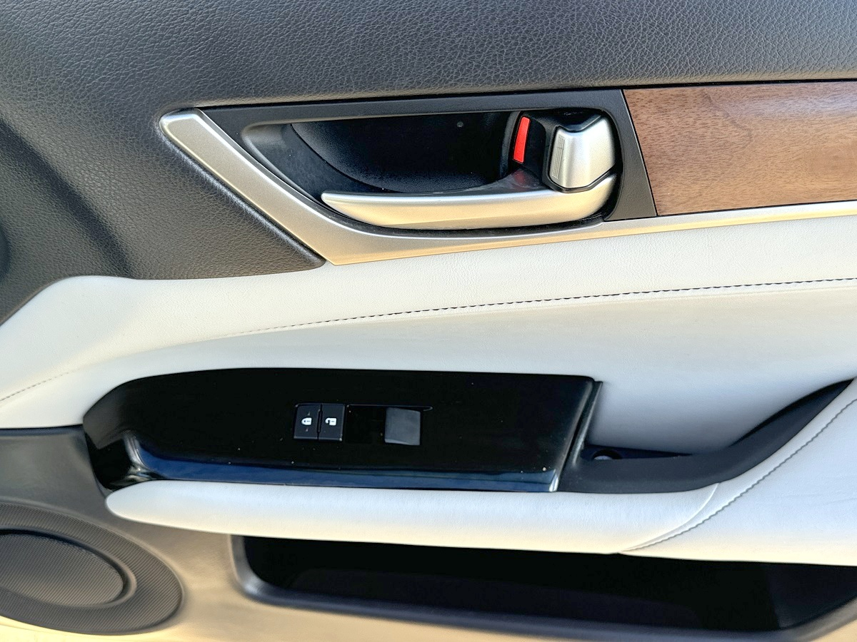 Lexus GS 350 4dr Sdn RWD 2015