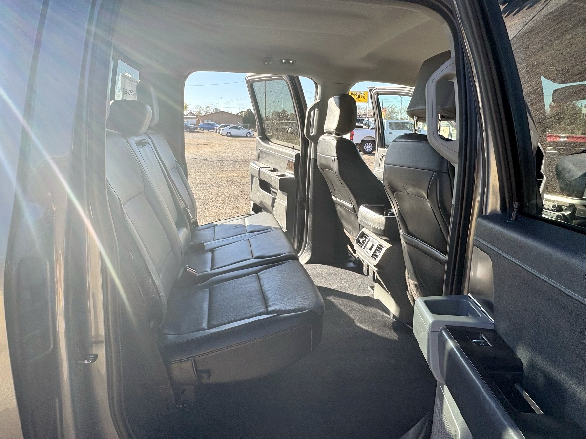 Ford F-150 Lariat SuperCab 4WD 2023