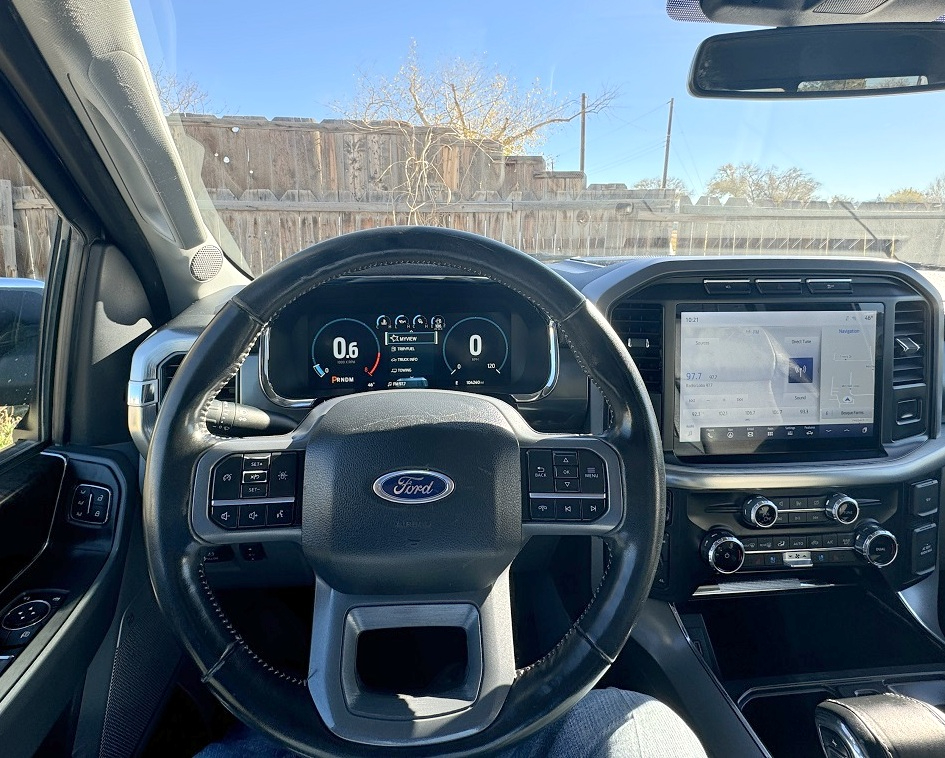 Ford F-150 Lariat SuperCab 4WD 2023