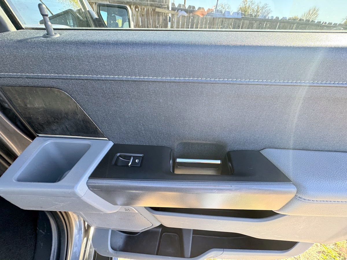 Ford F-150 Lariat SuperCab 4WD 2023