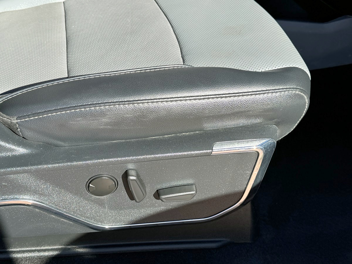 Ford F-150 Lariat SuperCab 4WD 2023