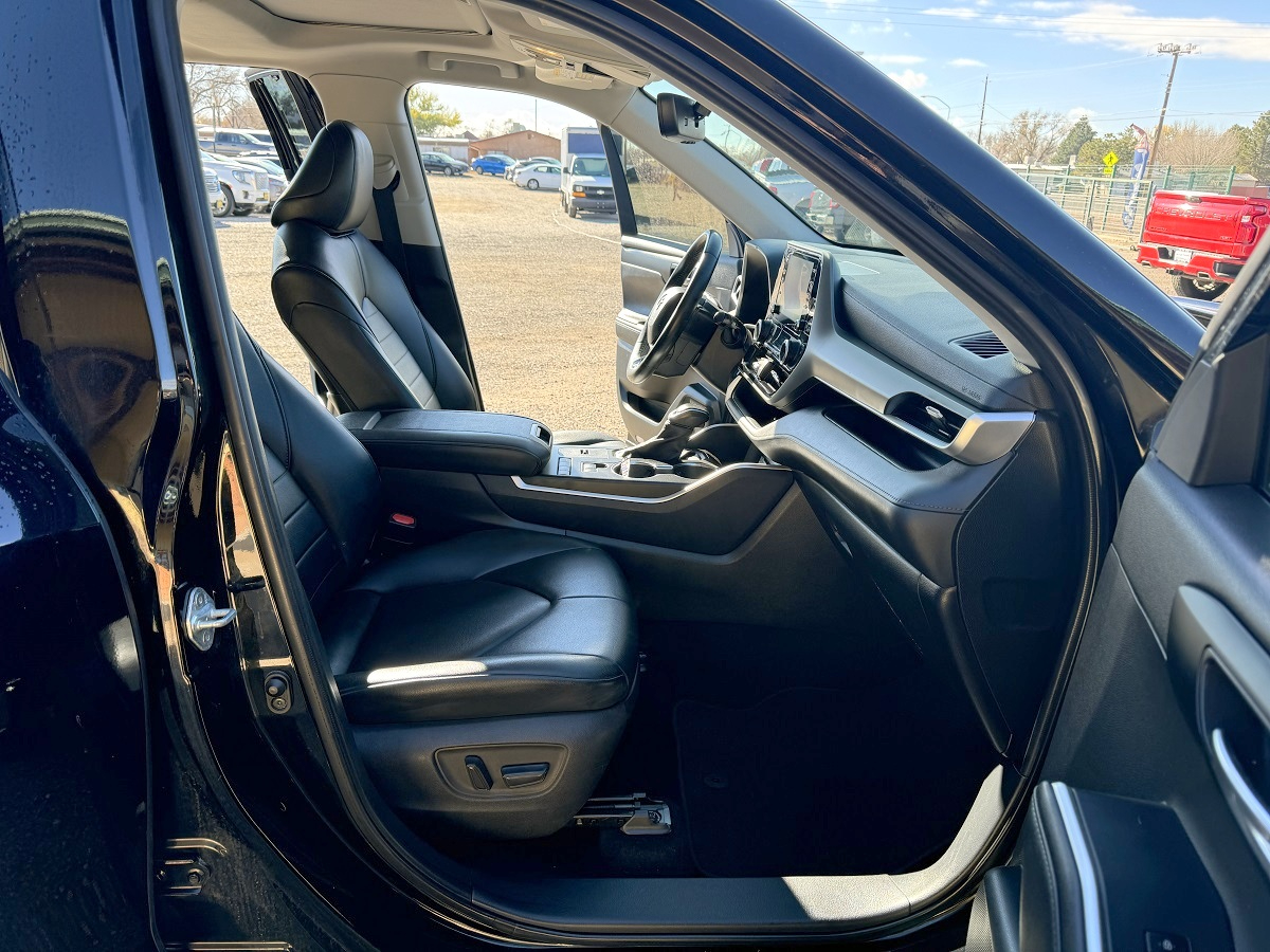 Toyota Highlander XLE FWD (Natl) 2020