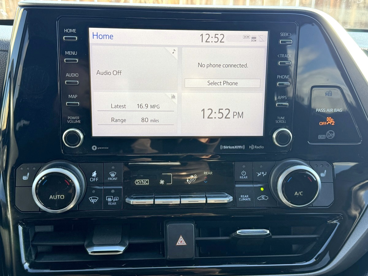 Toyota Highlander XLE FWD (Natl) 2020