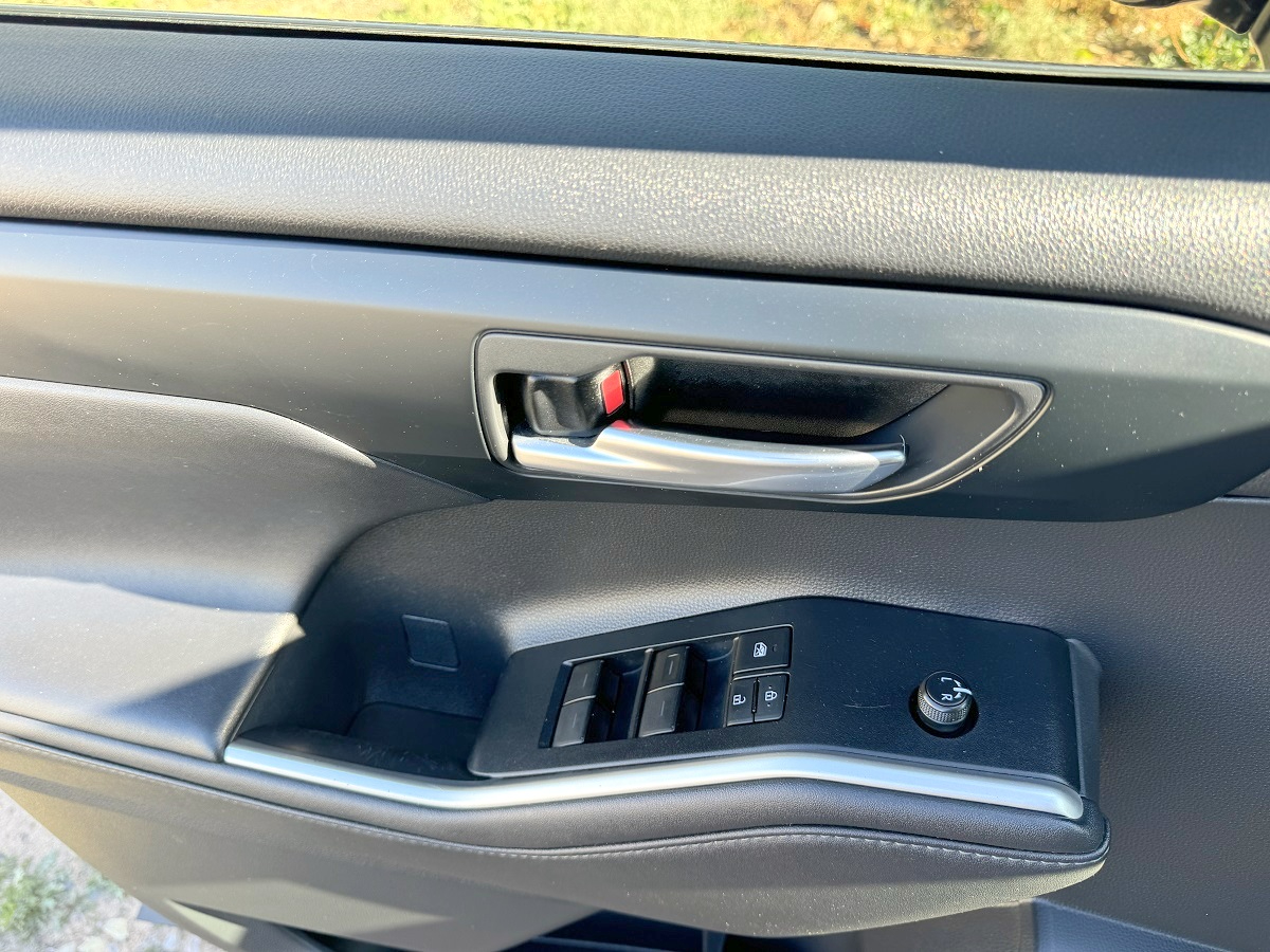 Toyota Highlander XLE FWD (Natl) 2020