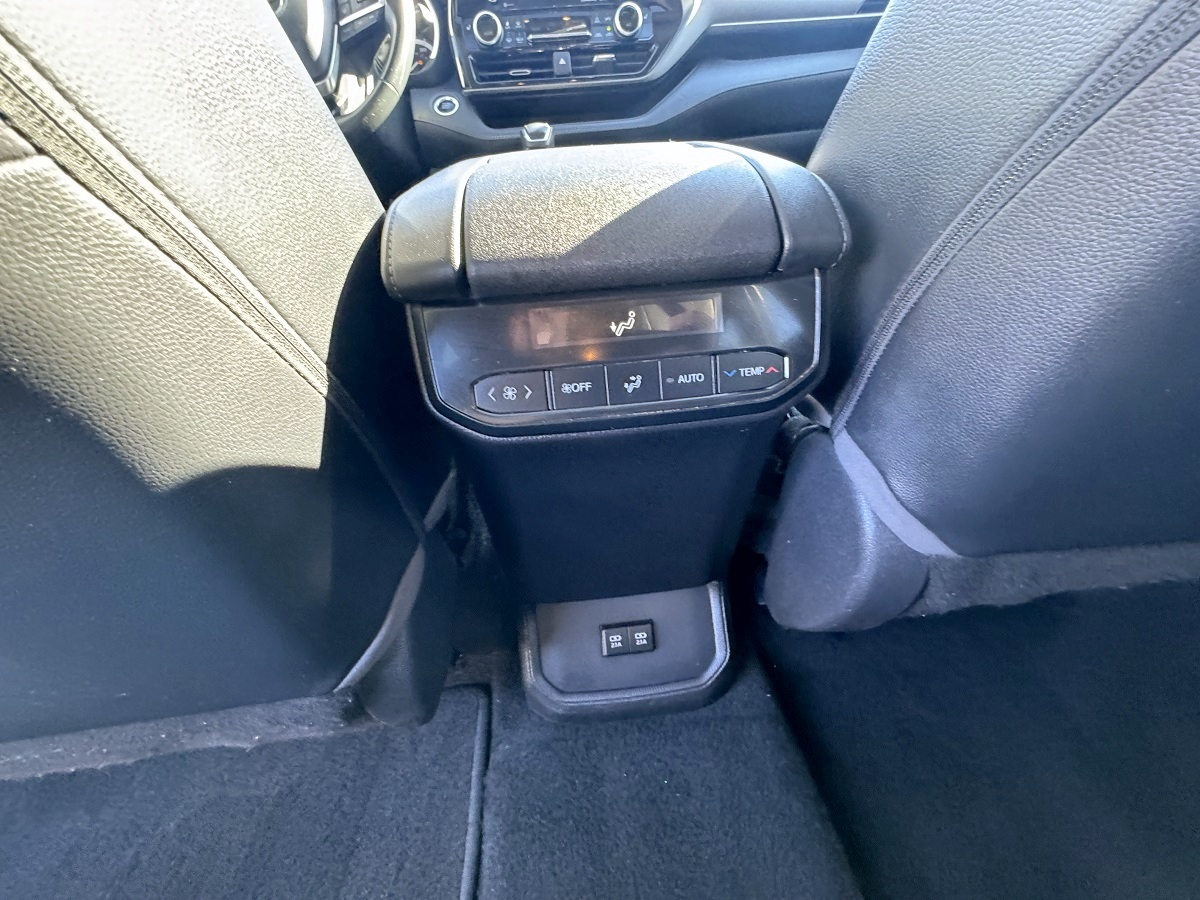 Toyota Highlander XLE FWD (Natl) 2020