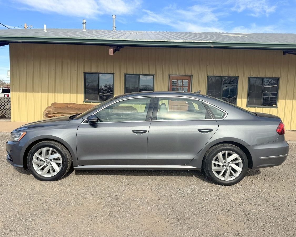 Volkswagen Passat SE 4D Sedan 2018