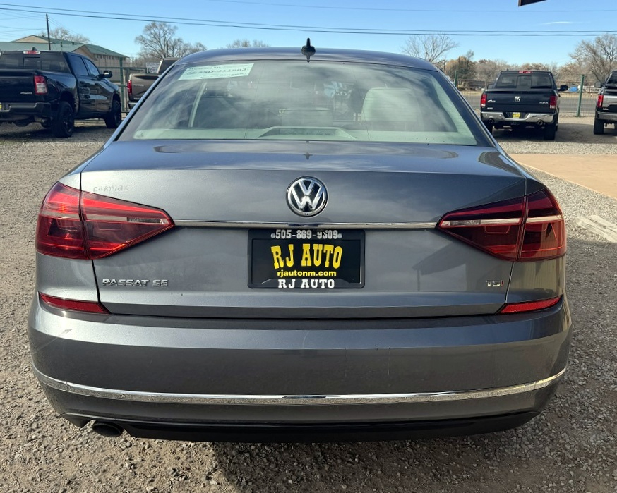 Volkswagen Passat SE 4D Sedan 2018