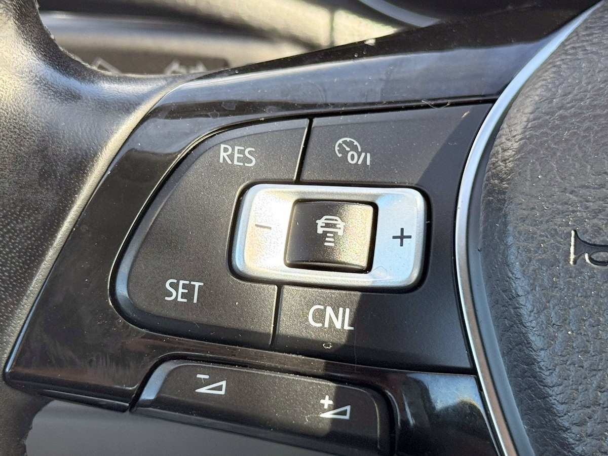 Volkswagen Passat SE 4D Sedan 2018