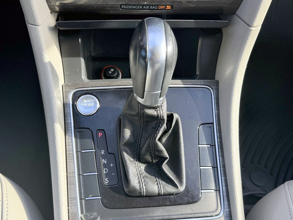 Volkswagen Passat SE 4D Sedan 2018