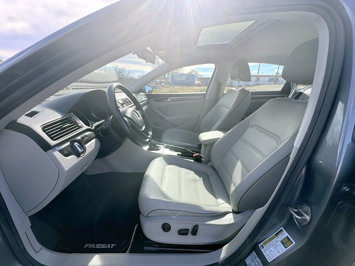 Volkswagen Passat SE 4D Sedan 2018