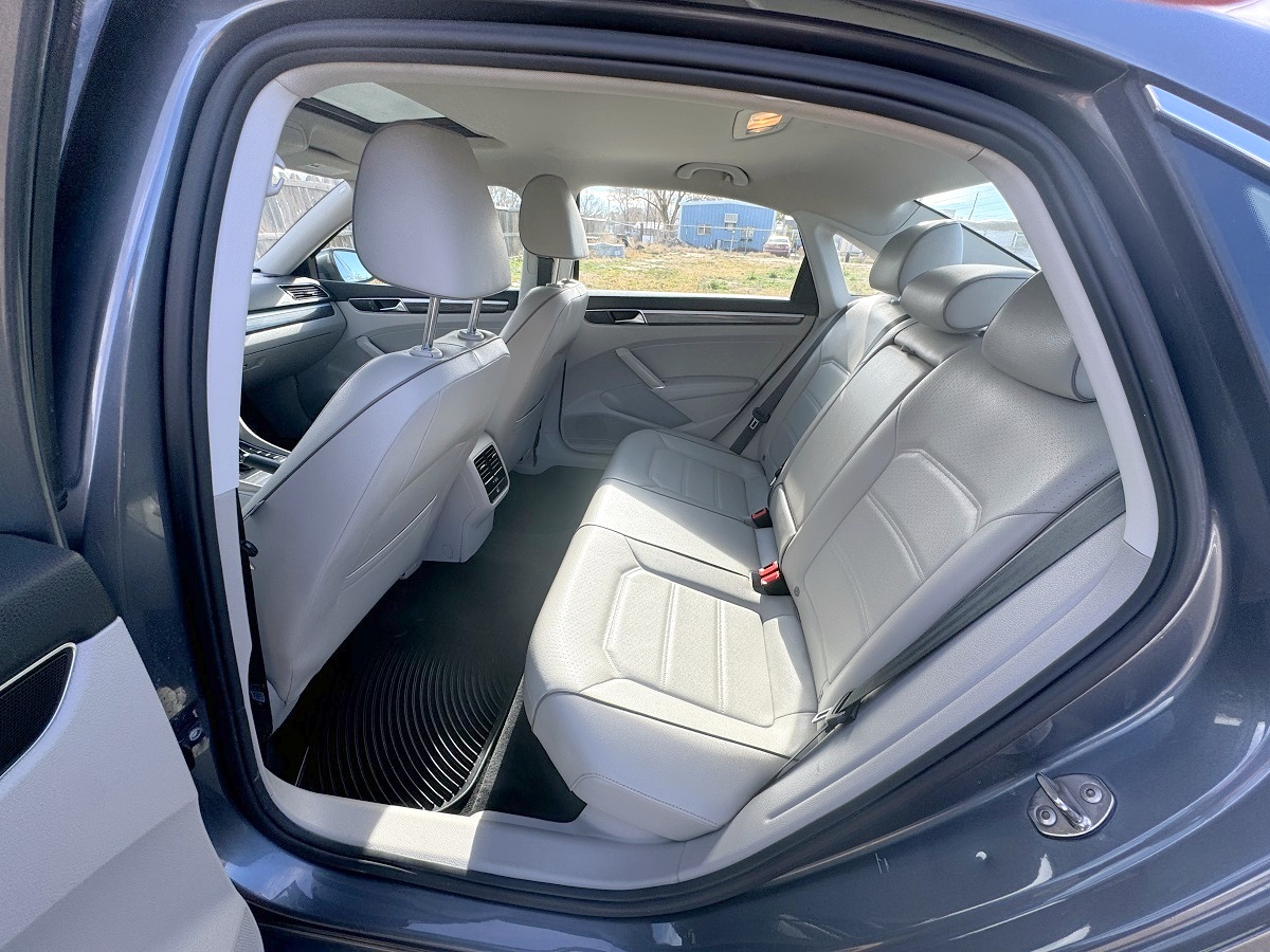 Volkswagen Passat SE 4D Sedan 2018