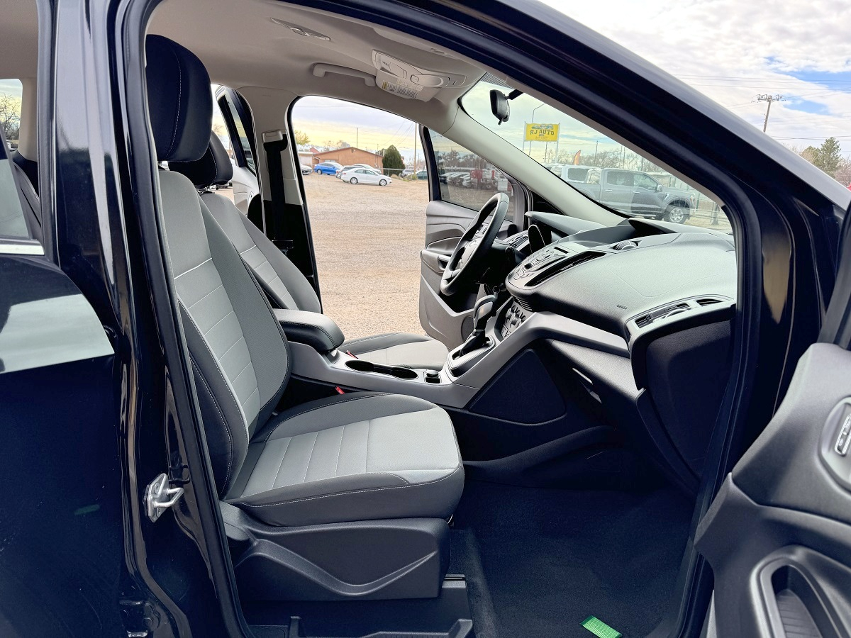 Ford Escape SE 4D SUV FWD 2014