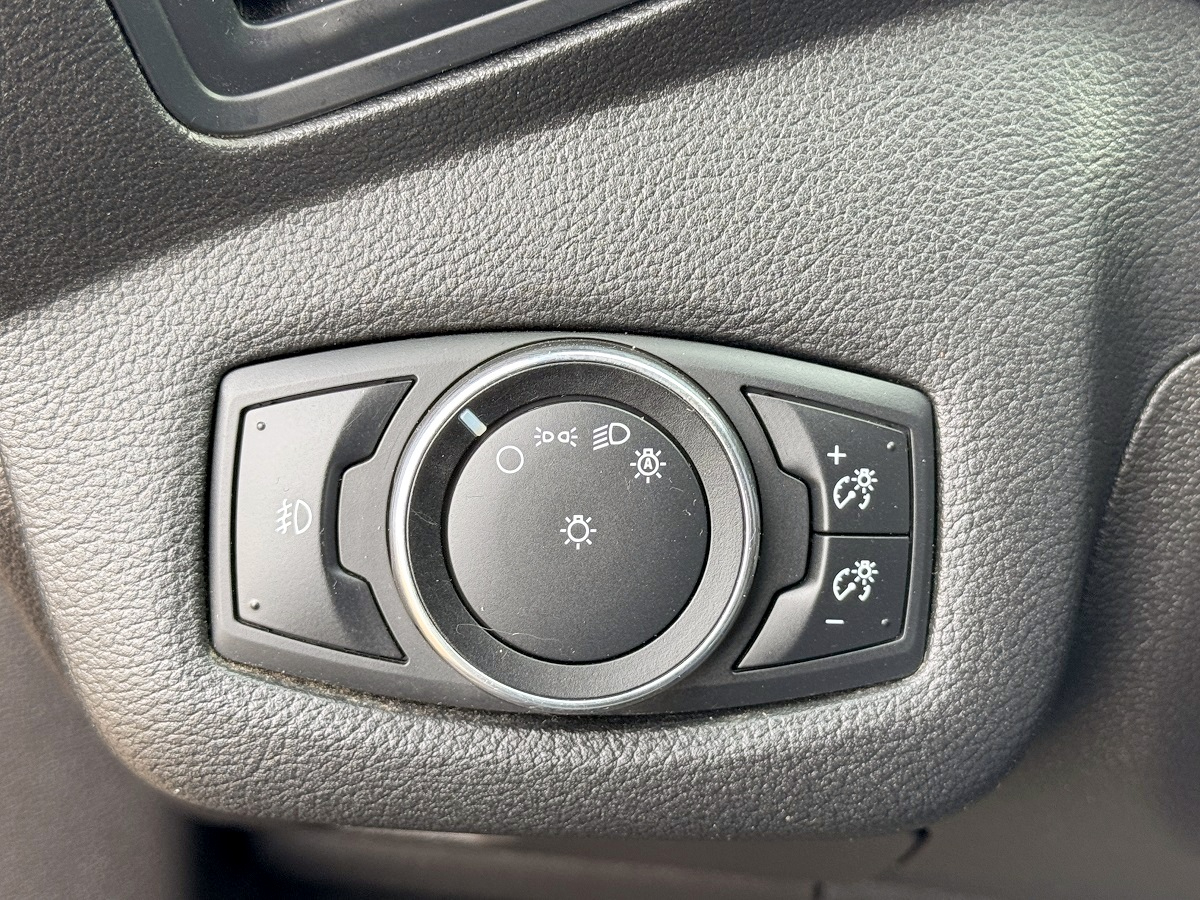 Ford Escape SE 4D SUV FWD 2014