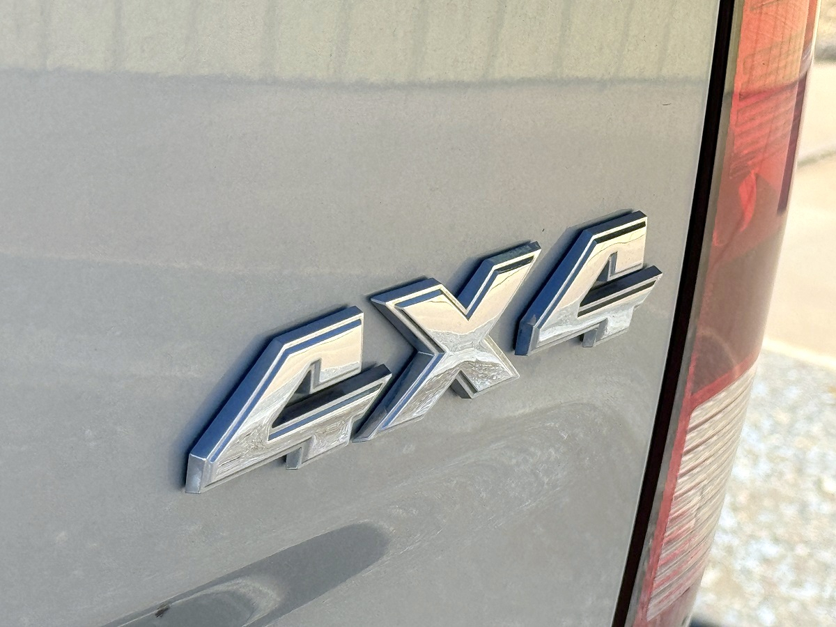 RAM 2500 Big Horn Crew Cab 4WD SWB 2016