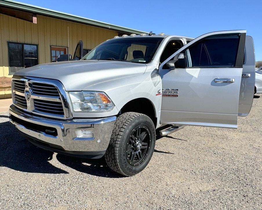 RAM 2500 Big Horn Crew Cab 4WD SWB 2016
