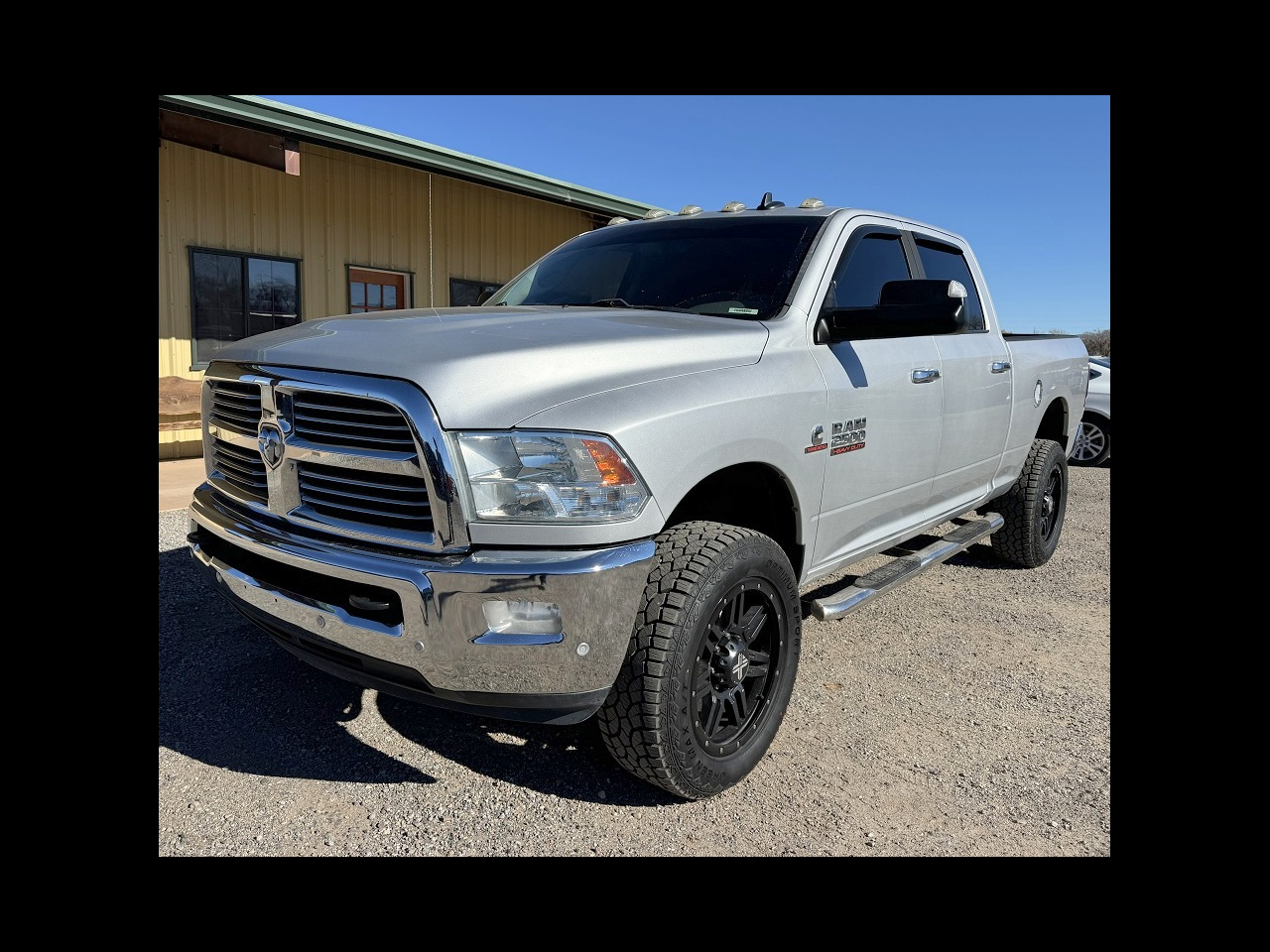 RAM 2500 Big Horn Crew Cab 4WD SWB 2016