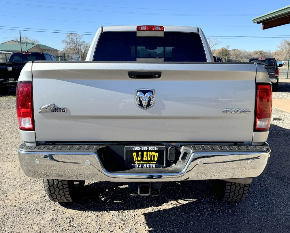 RAM 2500 Big Horn Crew Cab 4WD SWB 2016