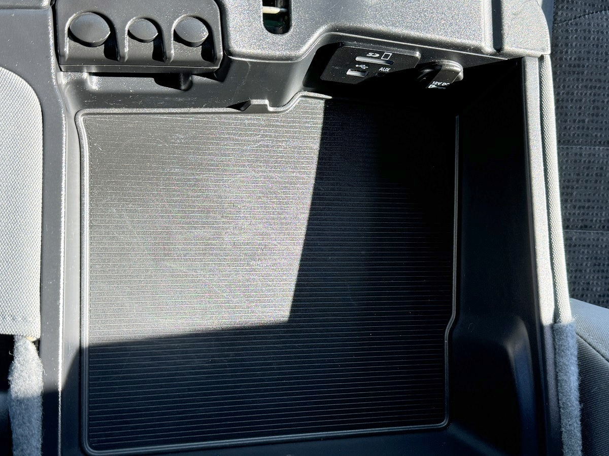 RAM 2500 Big Horn Crew Cab 4WD SWB 2016