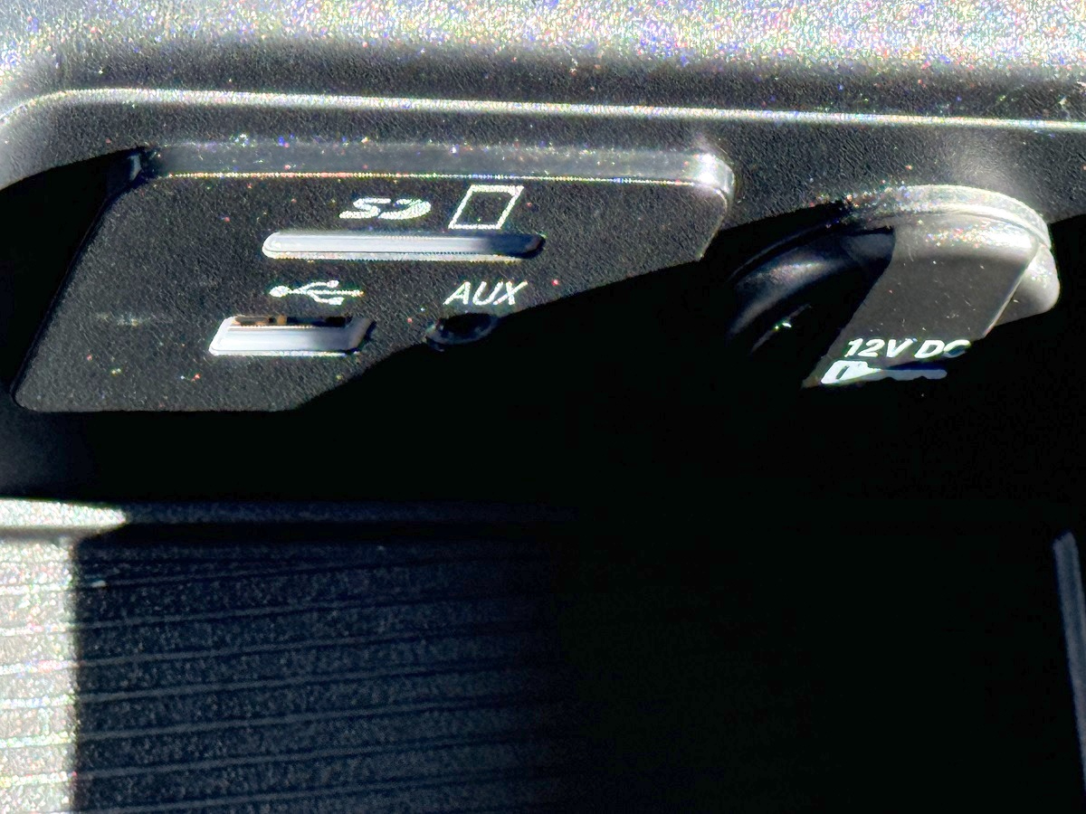 RAM 2500 Big Horn Crew Cab 4WD SWB 2016