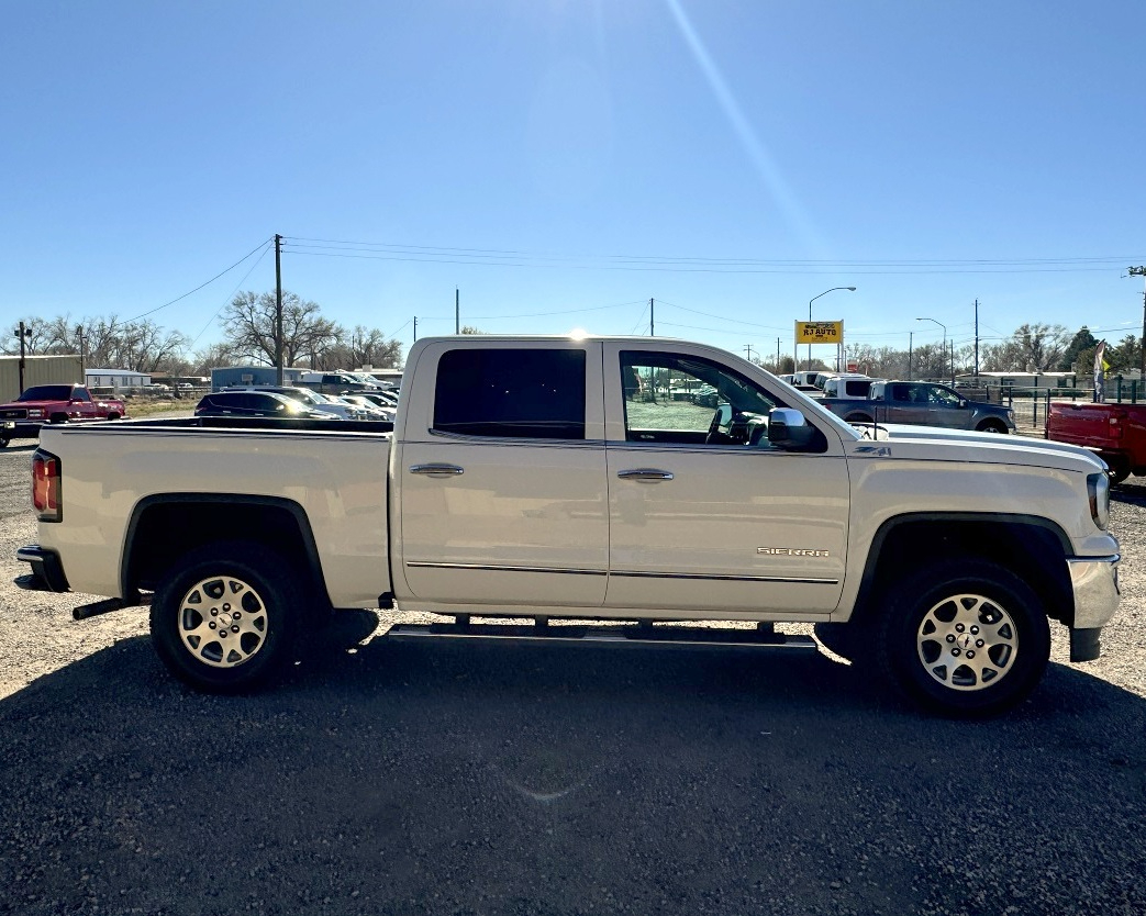 GMC Sierra 1500 SLT Crew Cab 4WD 2017