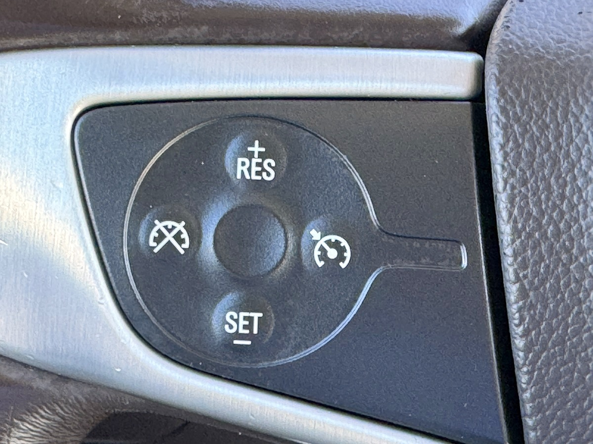 GMC Sierra 1500 SLT Crew Cab 4WD 2017