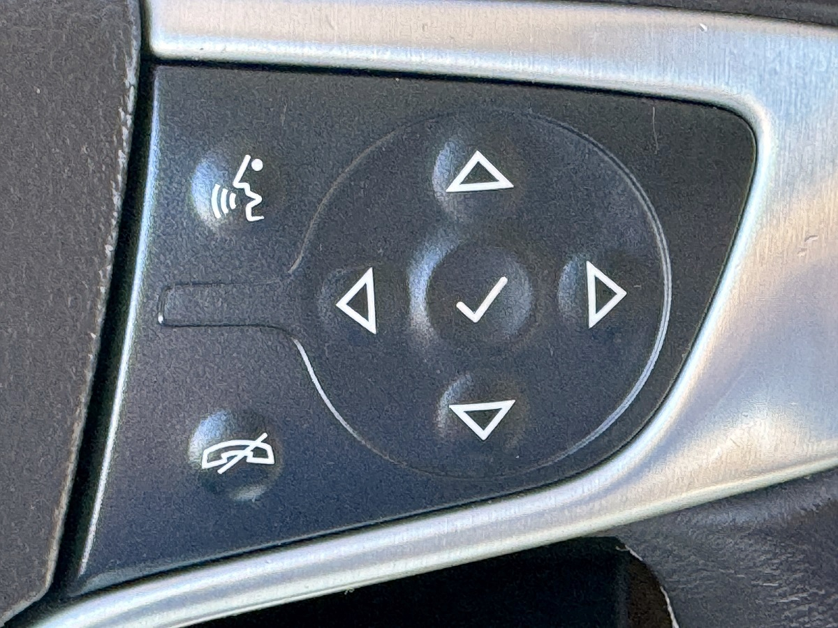 GMC Sierra 1500 SLT Crew Cab 4WD 2017