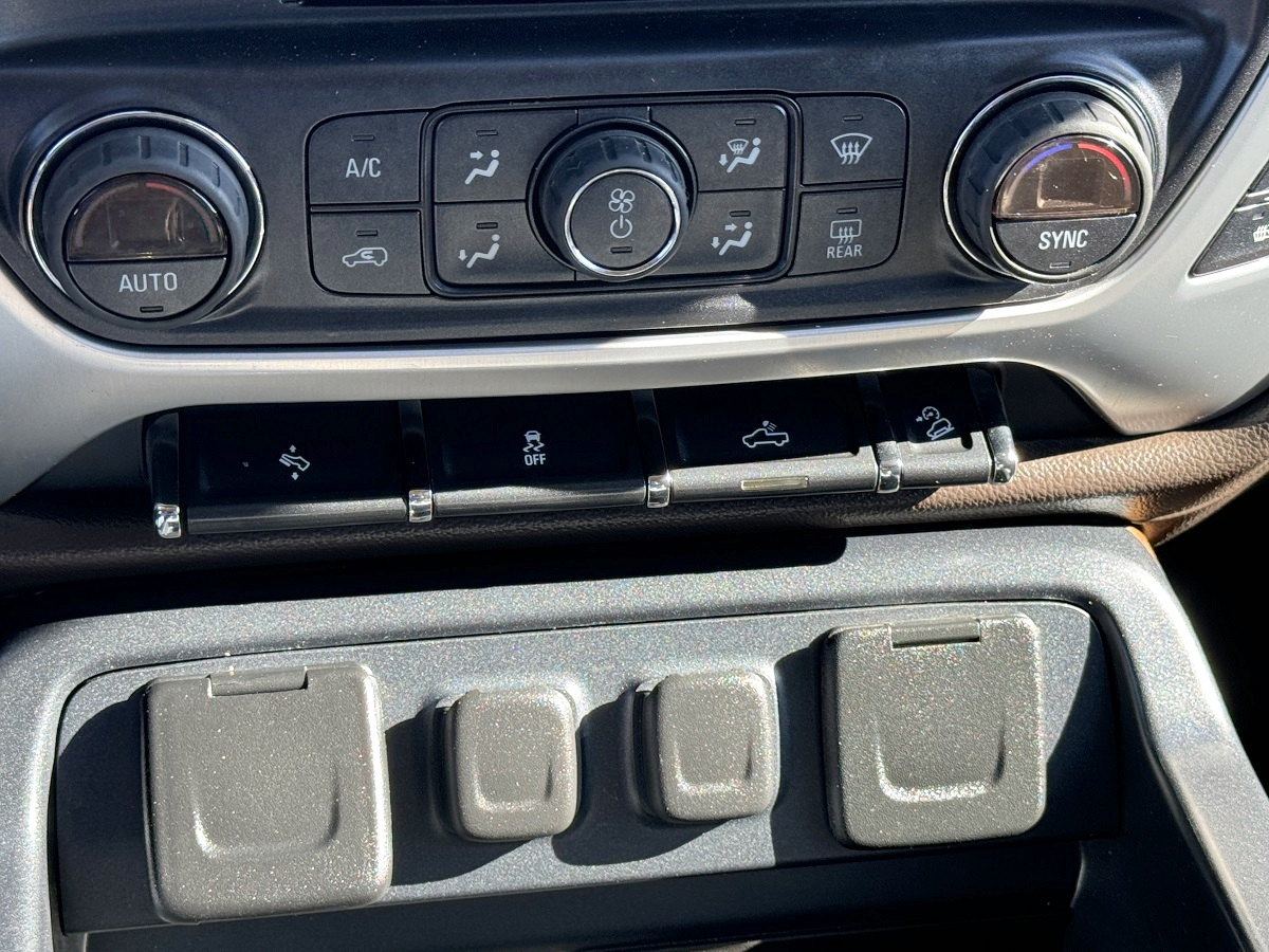 GMC Sierra 1500 SLT Crew Cab 4WD 2017