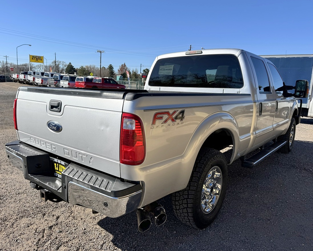 Ford Super Duty F-250 SRW XLT 4WD Crew Cab 6.75' Box 2015