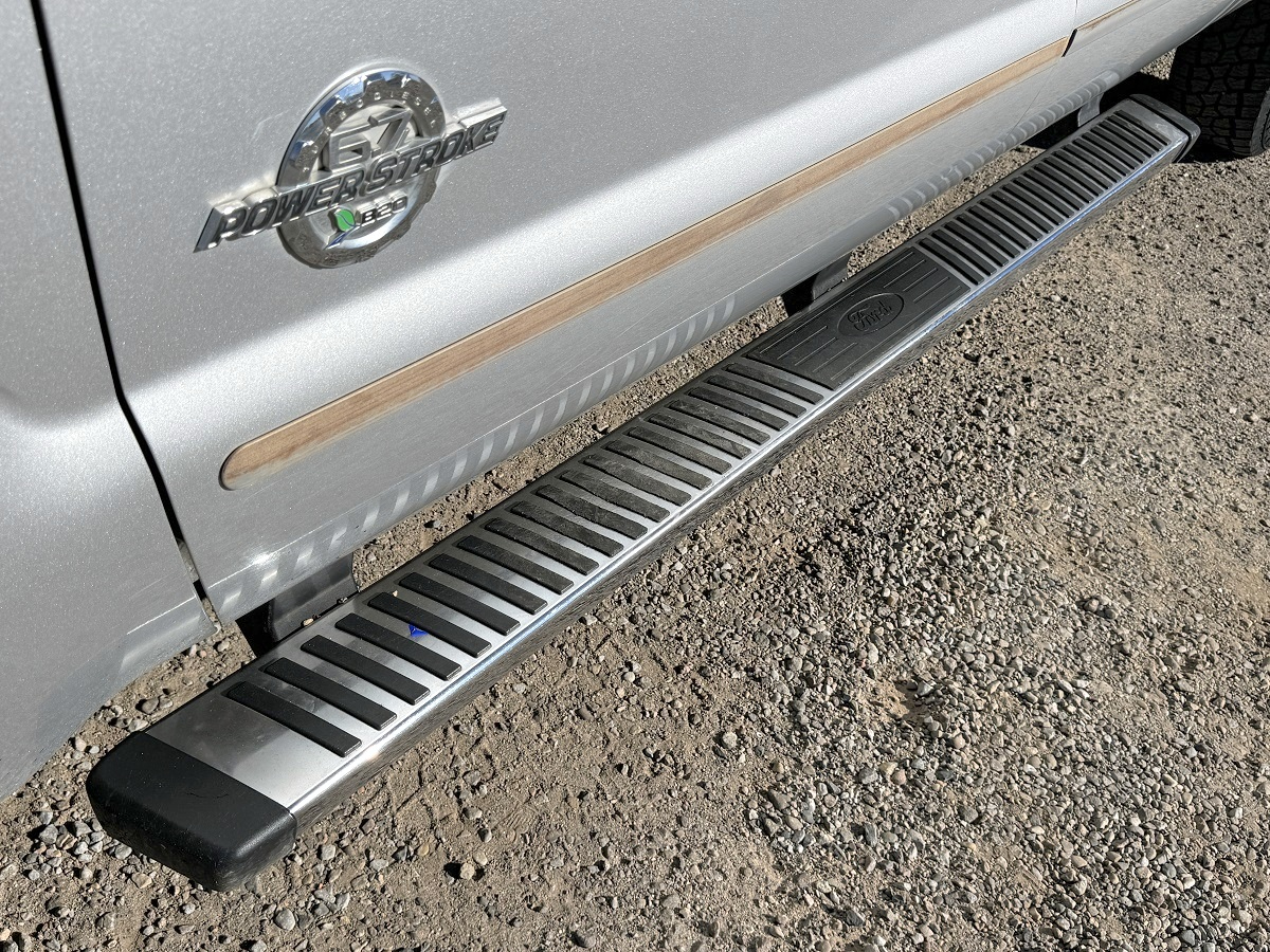 Ford Super Duty F-250 SRW XLT 4WD Crew Cab 6.75' Box 2015